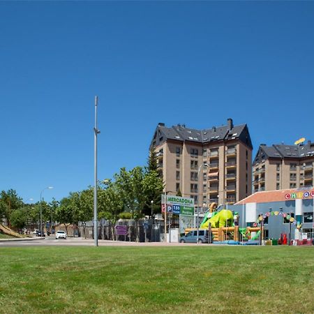 Apartamento Jaca Apartment Exterior foto
